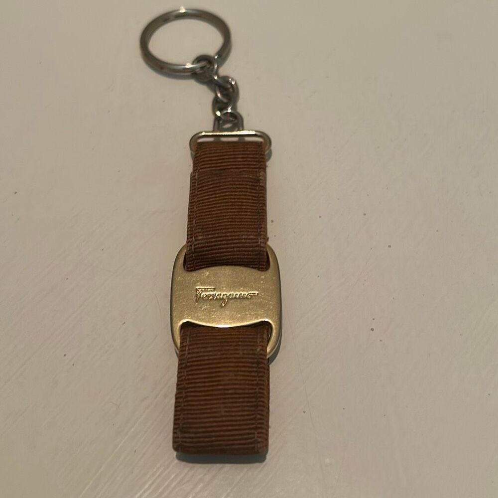 Ferragamo Vera Bow Ribbon Keychain Tan & Gold Old Money Luxury